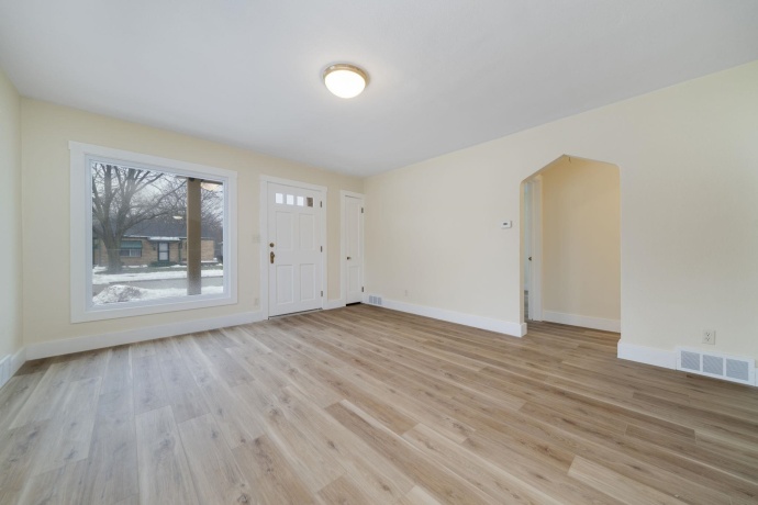 5009 Arlington, LOVES PARK, Illinois 61111, 2 Bedrooms Bedrooms, ,2 BathroomsBathrooms,House,For Sale,Arlington,202507663