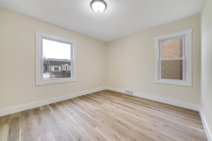 5009 Arlington, LOVES PARK, Illinois 61111, 2 Bedrooms Bedrooms, ,2 BathroomsBathrooms,House,For Sale,Arlington,202507663