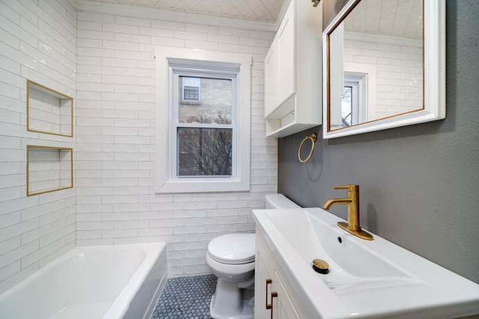 5009 Arlington, LOVES PARK, Illinois 61111, 2 Bedrooms Bedrooms, ,2 BathroomsBathrooms,House,For Sale,Arlington,202507663