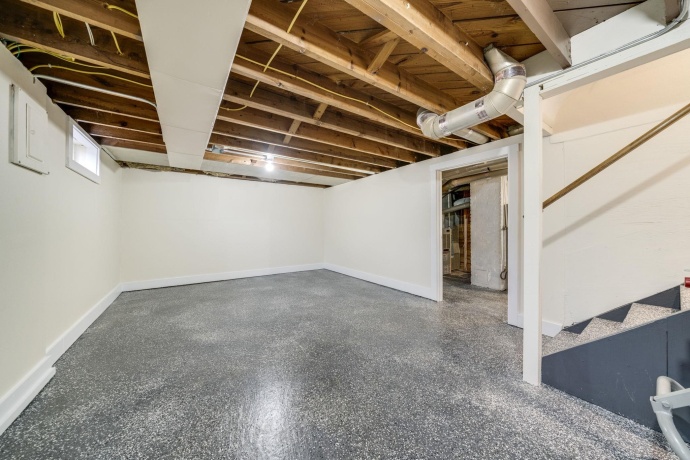 5009 Arlington, LOVES PARK, Illinois 61111, 2 Bedrooms Bedrooms, ,2 BathroomsBathrooms,House,For Sale,Arlington,202507663