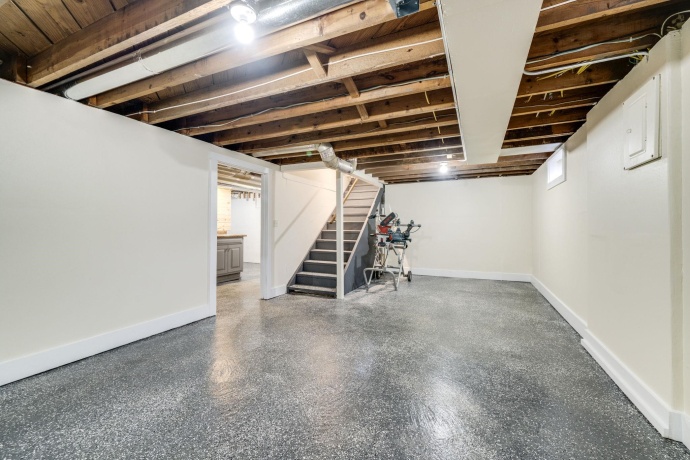 5009 Arlington, LOVES PARK, Illinois 61111, 2 Bedrooms Bedrooms, ,2 BathroomsBathrooms,House,For Sale,Arlington,202507663