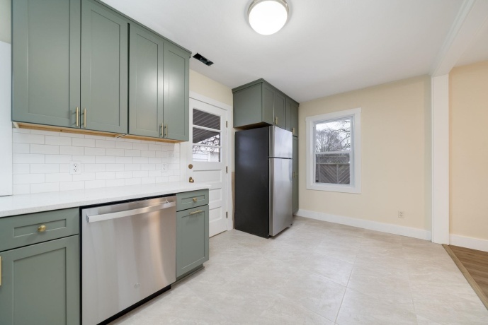 5009 Arlington, LOVES PARK, Illinois 61111, 2 Bedrooms Bedrooms, ,2 BathroomsBathrooms,House,For Sale,Arlington,202507663