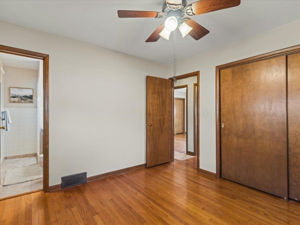 4616 Lanewood, ROCKFORD, Illinois 61108, 3 Bedrooms Bedrooms, ,2 BathroomsBathrooms,House,For Sale,Lanewood,202507524