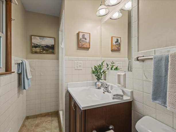 4616 Lanewood, ROCKFORD, Illinois 61108, 3 Bedrooms Bedrooms, ,2 BathroomsBathrooms,House,For Sale,Lanewood,202507524