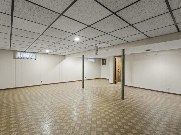 4616 Lanewood, ROCKFORD, Illinois 61108, 3 Bedrooms Bedrooms, ,2 BathroomsBathrooms,House,For Sale,Lanewood,202507524