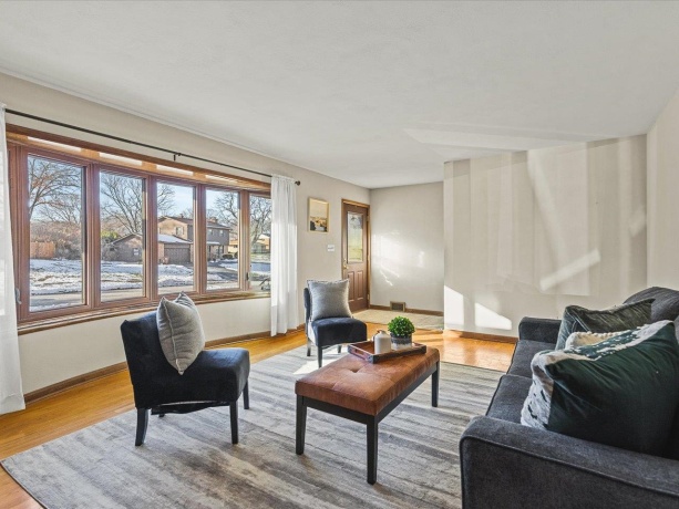 4616 Lanewood, ROCKFORD, Illinois 61108, 3 Bedrooms Bedrooms, ,2 BathroomsBathrooms,House,For Sale,Lanewood,202507524