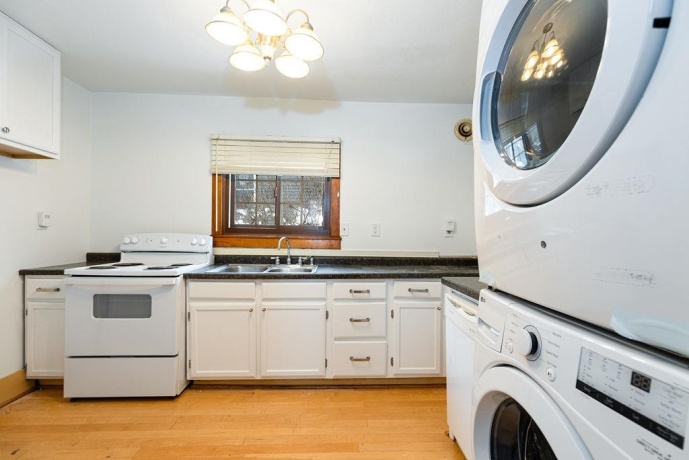 809 Franklin, GALENA, Illinois 61036, 3 Bedrooms Bedrooms, ,1 BathroomBathrooms,House,For Sale,Franklin,202507672