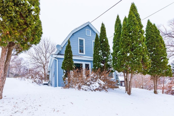 809 Franklin, GALENA, Illinois 61036, 3 Bedrooms Bedrooms, ,1 BathroomBathrooms,House,For Sale,Franklin,202507672