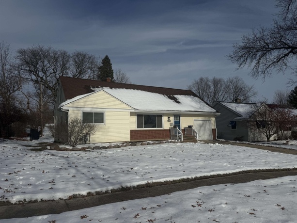 2812 Oak Grove, ROCKFORD, Illinois 61108, 2 Bedrooms Bedrooms, ,1 BathroomBathrooms,House,For Sale,Oak Grove,202507576