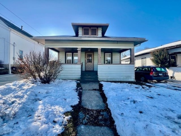 519 Empire, FREEPORT, Illinois 61032, 2 Bedrooms Bedrooms, ,1 BathroomBathrooms,House,For Sale,Empire,202507688