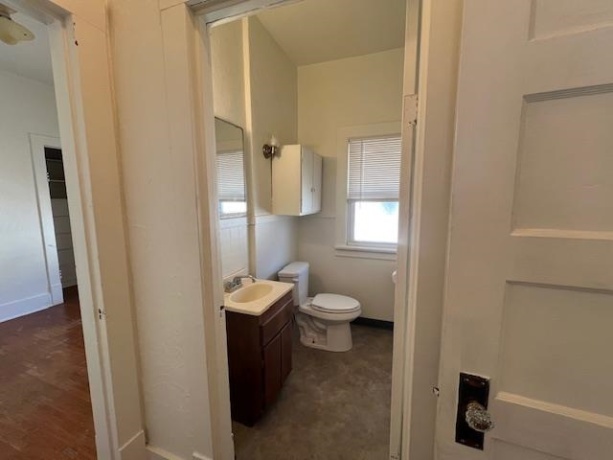 519 Empire, FREEPORT, Illinois 61032, 2 Bedrooms Bedrooms, ,1 BathroomBathrooms,House,For Sale,Empire,202507688