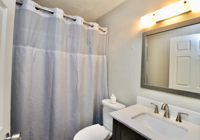 1321 Renrose, LOVES PARK, Illinois 61111, 2 Bedrooms Bedrooms, ,2 BathroomsBathrooms,House,For Sale,Renrose,202507689