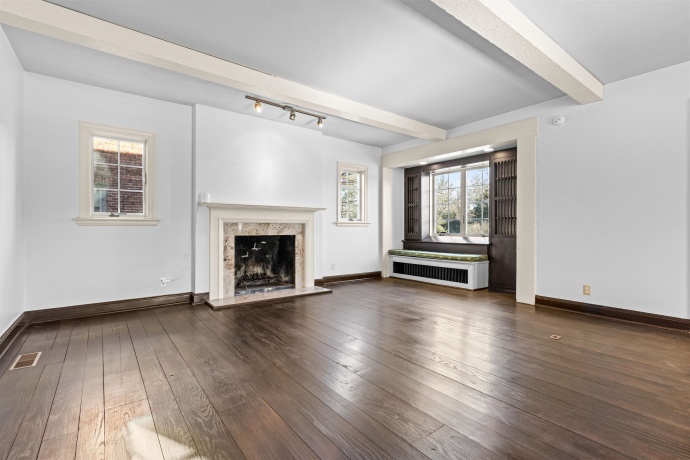 2412 Harlem, ROCKFORD, Illinois 61103, 5 Bedrooms Bedrooms, ,3 BathroomsBathrooms,House,For Sale,Harlem,202507691