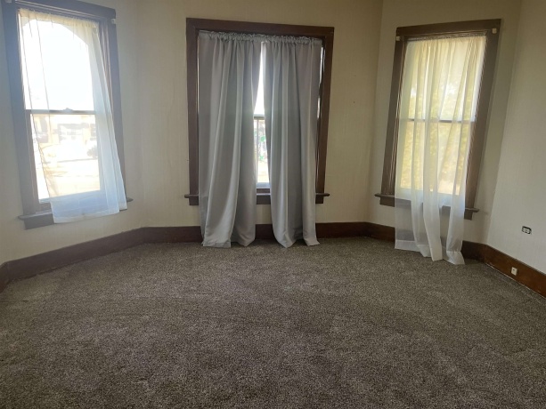 618 Main, SAVANNA, Illinois 61074, ,2 Units,For Sale,Main,202507695