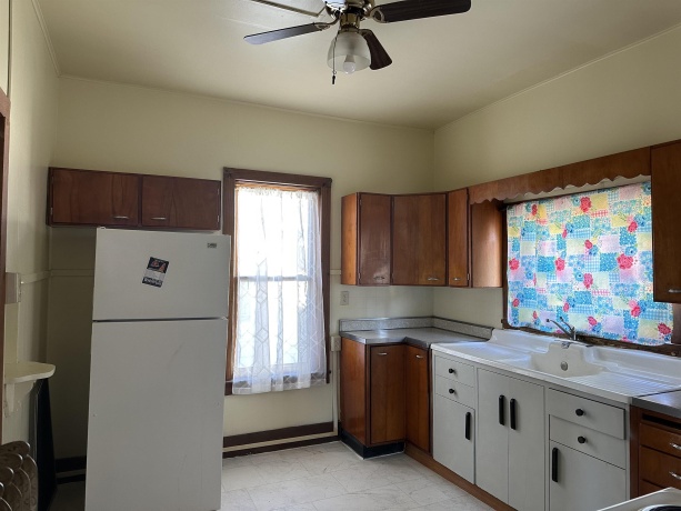 618 Main, SAVANNA, Illinois 61074, ,2 Units,For Sale,Main,202507695