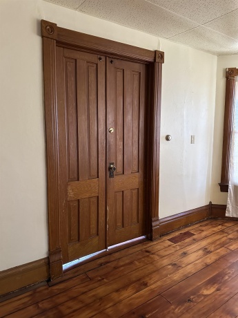 618 Main, SAVANNA, Illinois 61074, ,2 Units,For Sale,Main,202507695