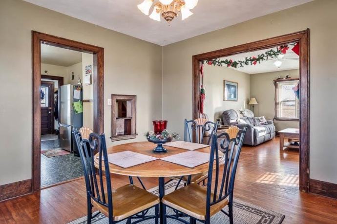 16905 State, PECATONICA, Illinois 61063, 3 Bedrooms Bedrooms, ,1 BathroomBathrooms,House,For Sale,State,202507697