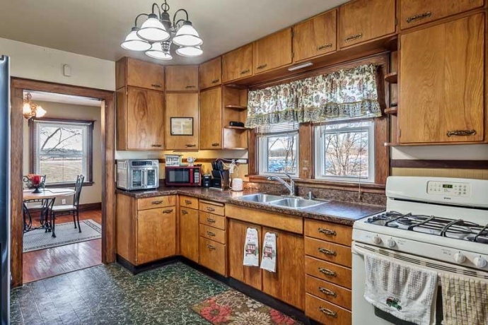 16905 State, PECATONICA, Illinois 61063, 3 Bedrooms Bedrooms, ,1 BathroomBathrooms,House,For Sale,State,202507697