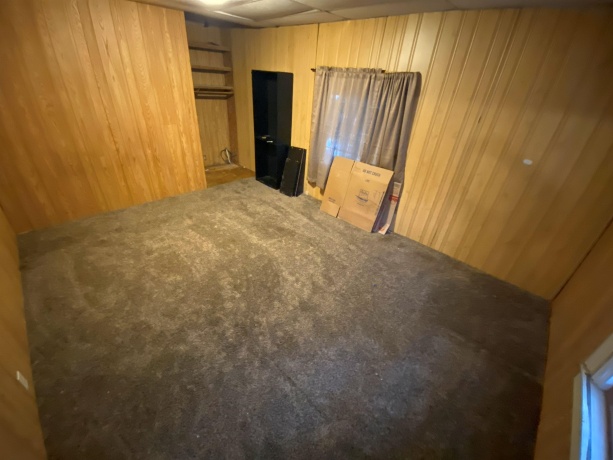 609 Pleasant, FREEPORT, Illinois 61032, ,3 - 4 Units,For Sale,Pleasant,202507699