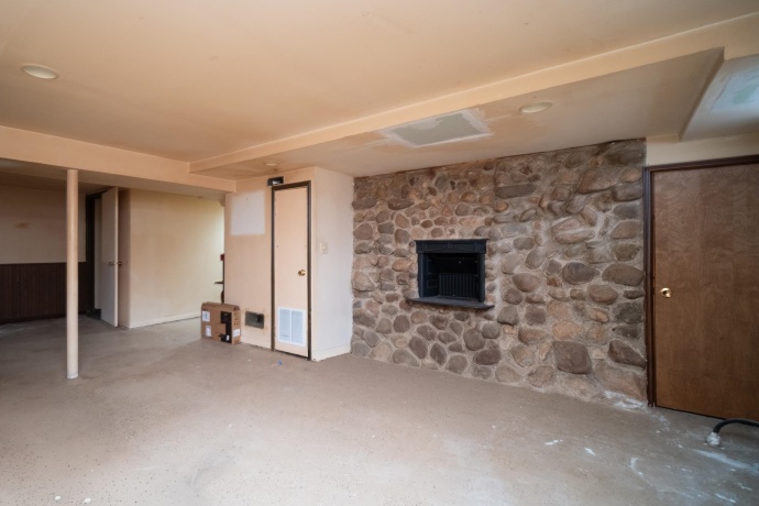 6403 WAYNE, UNION, Illinois 60180, 3 Bedrooms Bedrooms, ,2 BathroomsBathrooms,House,For Sale,WAYNE,202507701