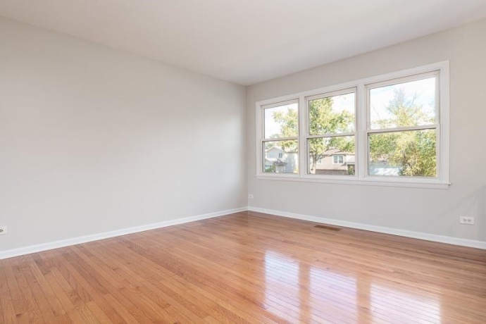 7924 WESTVIEW, WOODRIDGE, Illinois 60517, 5 Bedrooms Bedrooms, ,2 BathroomsBathrooms,House,For Sale,WESTVIEW,202506452