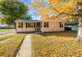 417 27th, ROCKFORD, Illinois 61108, 3 Bedrooms Bedrooms, ,2 BathroomsBathrooms,House,For Sale,27th,202506922