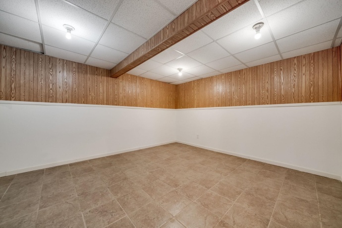 417 27th, ROCKFORD, Illinois 61108, 3 Bedrooms Bedrooms, ,2 BathroomsBathrooms,House,For Sale,27th,202506922