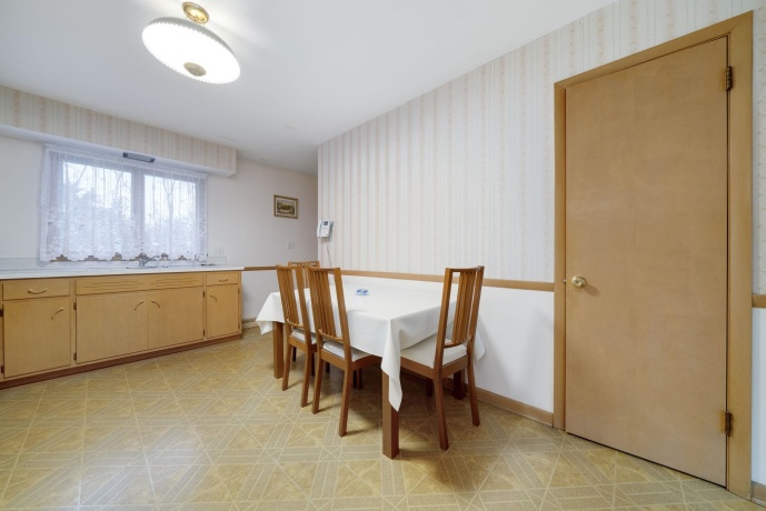 3816 Shirley, ROCKFORD, Illinois 61108, 3 Bedrooms Bedrooms, ,2 BathroomsBathrooms,House,For Sale,Shirley,202507702