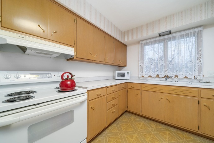 3816 Shirley, ROCKFORD, Illinois 61108, 3 Bedrooms Bedrooms, ,2 BathroomsBathrooms,House,For Sale,Shirley,202507702