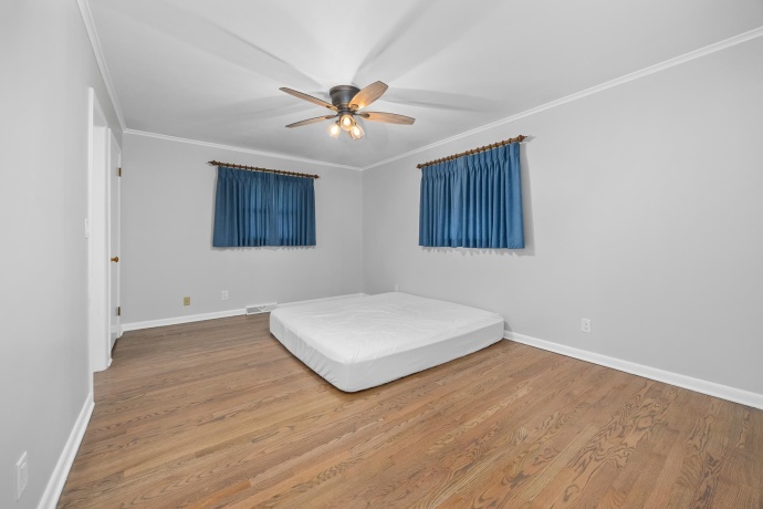 2516 Highcrest, ROCKFORD, Illinois 61107, 4 Bedrooms Bedrooms, ,2 BathroomsBathrooms,House,For Sale,Highcrest,202506784