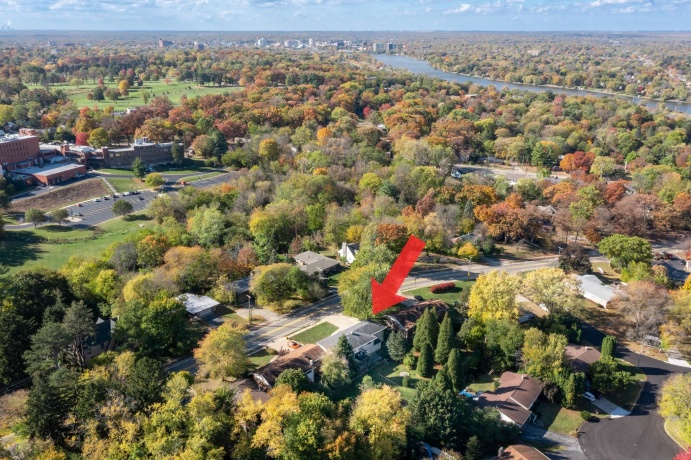 2516 Highcrest, ROCKFORD, Illinois 61107, 4 Bedrooms Bedrooms, ,2 BathroomsBathrooms,House,For Sale,Highcrest,202506784