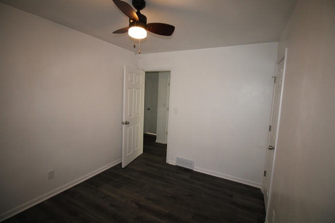 4193 Ardmore, ROCKFORD, Illinois 61102, 3 Bedrooms Bedrooms, ,1 BathroomBathrooms,House,For Sale,Ardmore,202507705