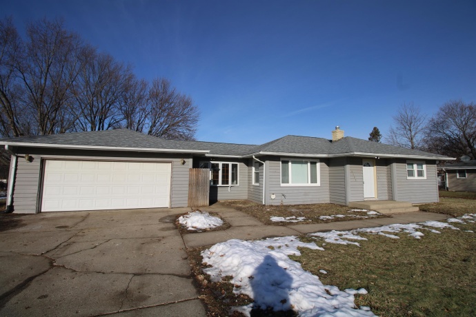 4193 Ardmore, ROCKFORD, Illinois 61102, 3 Bedrooms Bedrooms, ,1 BathroomBathrooms,House,For Sale,Ardmore,202507705