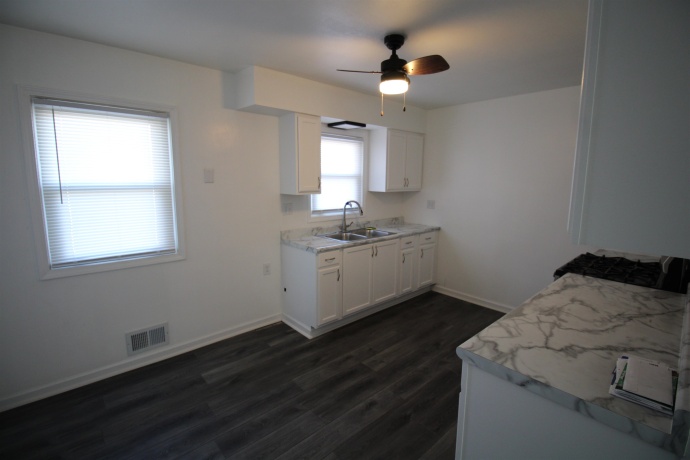 4193 Ardmore, ROCKFORD, Illinois 61102, 3 Bedrooms Bedrooms, ,1 BathroomBathrooms,House,For Sale,Ardmore,202507705