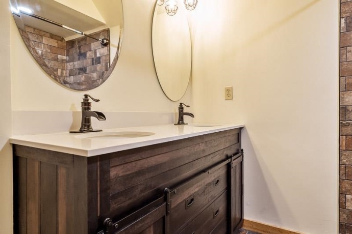 7334 Hawthorne, ROSCOE, Illinois 61073, 3 Bedrooms Bedrooms, ,2 BathroomsBathrooms,House,For Sale,Hawthorne,202507490