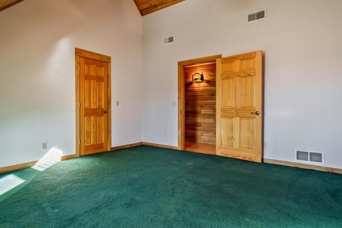 7334 Hawthorne, ROSCOE, Illinois 61073, 3 Bedrooms Bedrooms, ,2 BathroomsBathrooms,House,For Sale,Hawthorne,202507490