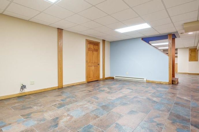 7334 Hawthorne, ROSCOE, Illinois 61073, 3 Bedrooms Bedrooms, ,2 BathroomsBathrooms,House,For Sale,Hawthorne,202507490