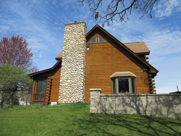 7334 Hawthorne, ROSCOE, Illinois 61073, 3 Bedrooms Bedrooms, ,2 BathroomsBathrooms,House,For Sale,Hawthorne,202507490