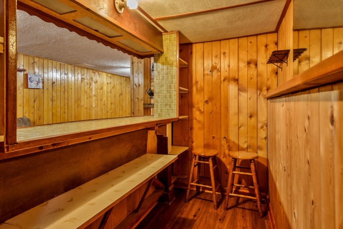 202 Renrose, LOVES PARK, Illinois 61111, 2 Bedrooms Bedrooms, ,2 BathroomsBathrooms,House,For Sale,Renrose,202507706