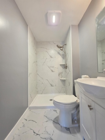 913 Loomis St, ROCKFORD, Illinois 61102, ,2 Units,For Sale,Loomis St,202507707