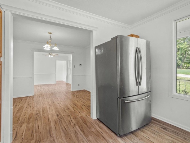 140 Walnut, Cedarville, Illinois 61013, 3 Bedrooms Bedrooms, ,2 BathroomsBathrooms,House,For Sale,Walnut,202507710