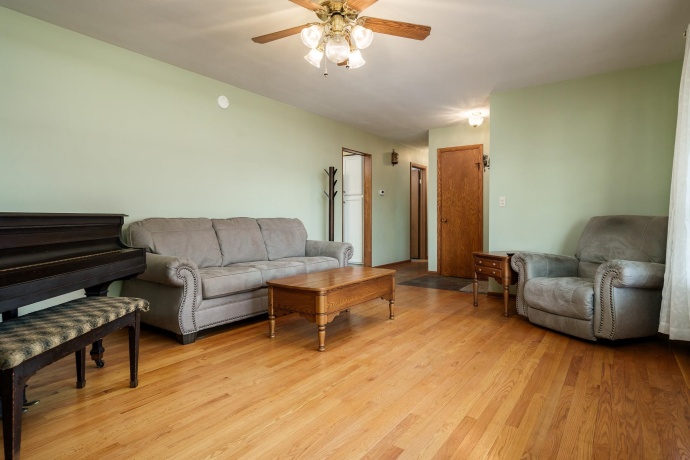 309 Whittemore, SOUTH BELOIT, Illinois 61080, 3 Bedrooms Bedrooms, ,2 BathroomsBathrooms,House,For Sale,Whittemore,202507715