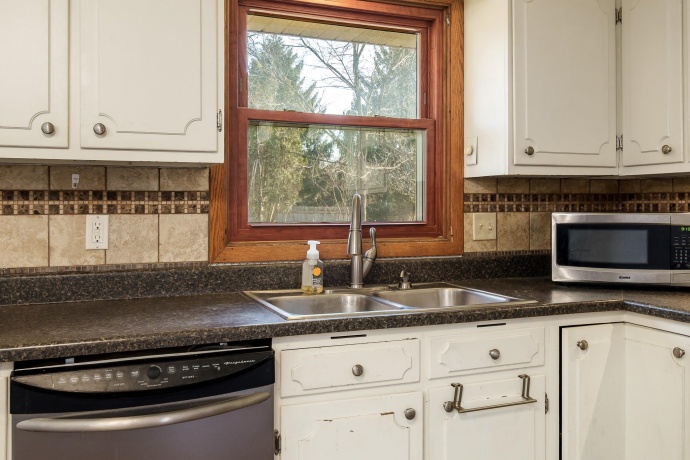 309 Whittemore, SOUTH BELOIT, Illinois 61080, 3 Bedrooms Bedrooms, ,2 BathroomsBathrooms,House,For Sale,Whittemore,202507715