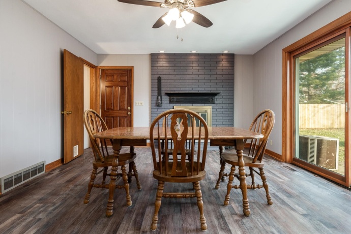 309 Whittemore, SOUTH BELOIT, Illinois 61080, 3 Bedrooms Bedrooms, ,2 BathroomsBathrooms,House,For Sale,Whittemore,202507715