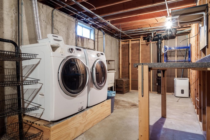 309 Whittemore, SOUTH BELOIT, Illinois 61080, 3 Bedrooms Bedrooms, ,2 BathroomsBathrooms,House,For Sale,Whittemore,202507715