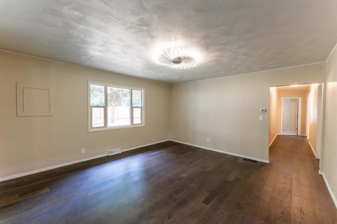 1162 Bradley, OREGON, Illinois 61061, 4 Bedrooms Bedrooms, ,3 BathroomsBathrooms,House,For Sale,Bradley,202503758