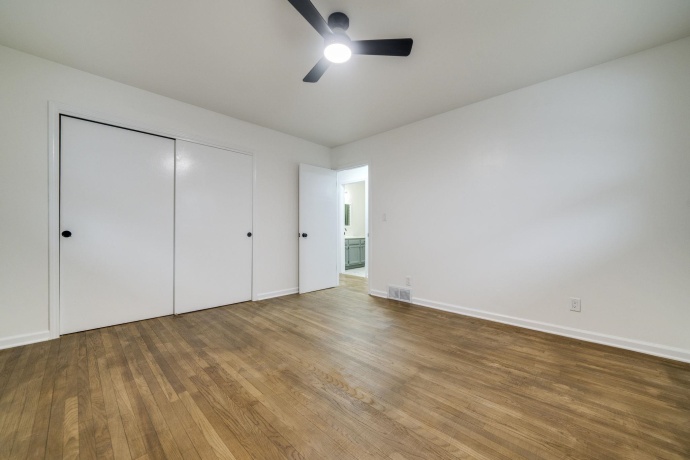 1614 Huntington, DEKALB, Illinois 60115, 3 Bedrooms Bedrooms, ,2 BathroomsBathrooms,House,For Sale,Huntington,202507717