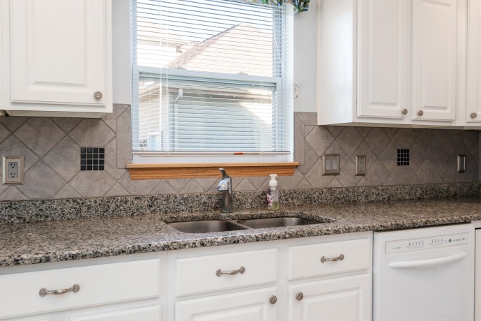 206 BEAR DUSK, BELVIDERE, Illinois 61008, 3 Bedrooms Bedrooms, ,2 BathroomsBathrooms,House,For Sale,BEAR DUSK,202507718