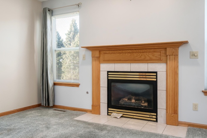 206 BEAR DUSK, BELVIDERE, Illinois 61008, 3 Bedrooms Bedrooms, ,2 BathroomsBathrooms,House,For Sale,BEAR DUSK,202507718