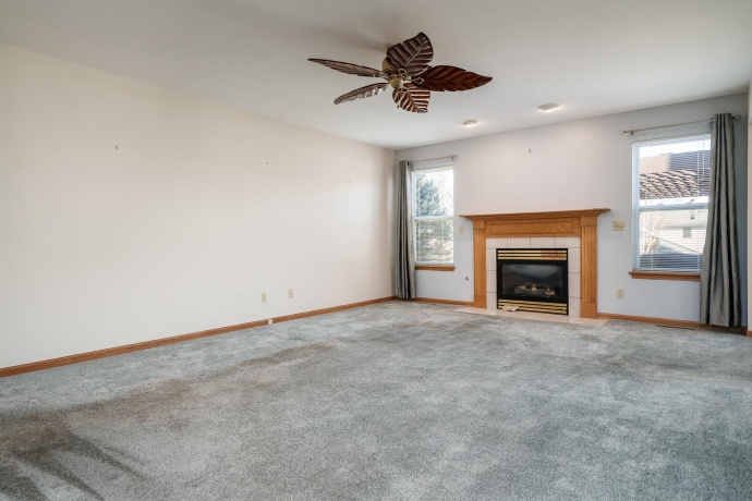 206 BEAR DUSK, BELVIDERE, Illinois 61008, 3 Bedrooms Bedrooms, ,2 BathroomsBathrooms,House,For Sale,BEAR DUSK,202507718